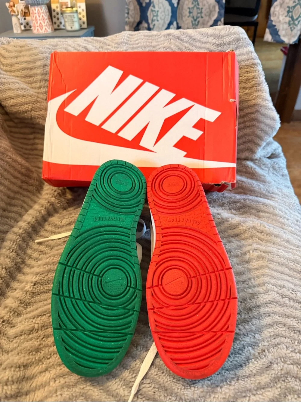 Nike bright multicolor